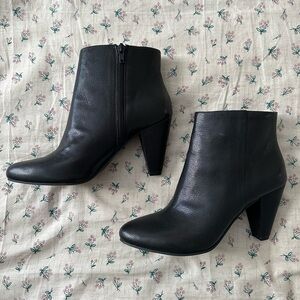 Lucky Brand Black Leather Ankle Boots Size 7.5